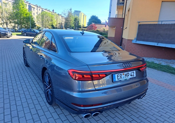Audi S8 cena 429999 przebieg: 99000, rok produkcji 2020 z Wałbrzych małe 596